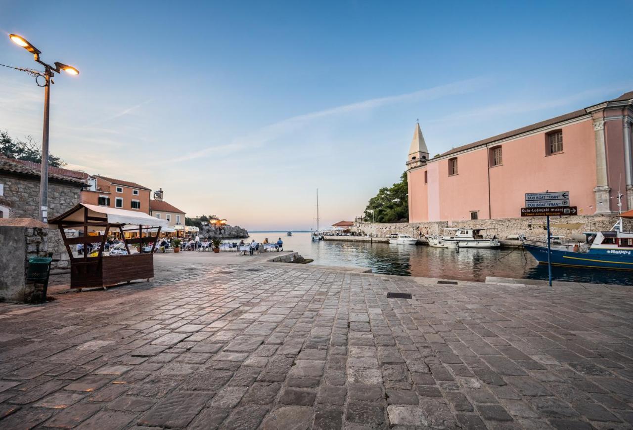 Apartment Carmen Veli Lošinj Kültér fotó