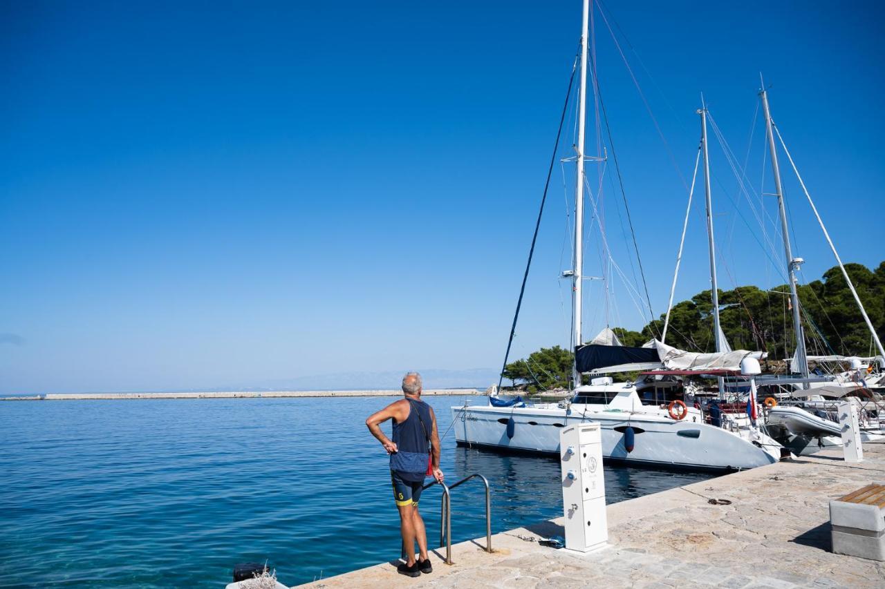 Apartment Carmen Veli Lošinj Kültér fotó