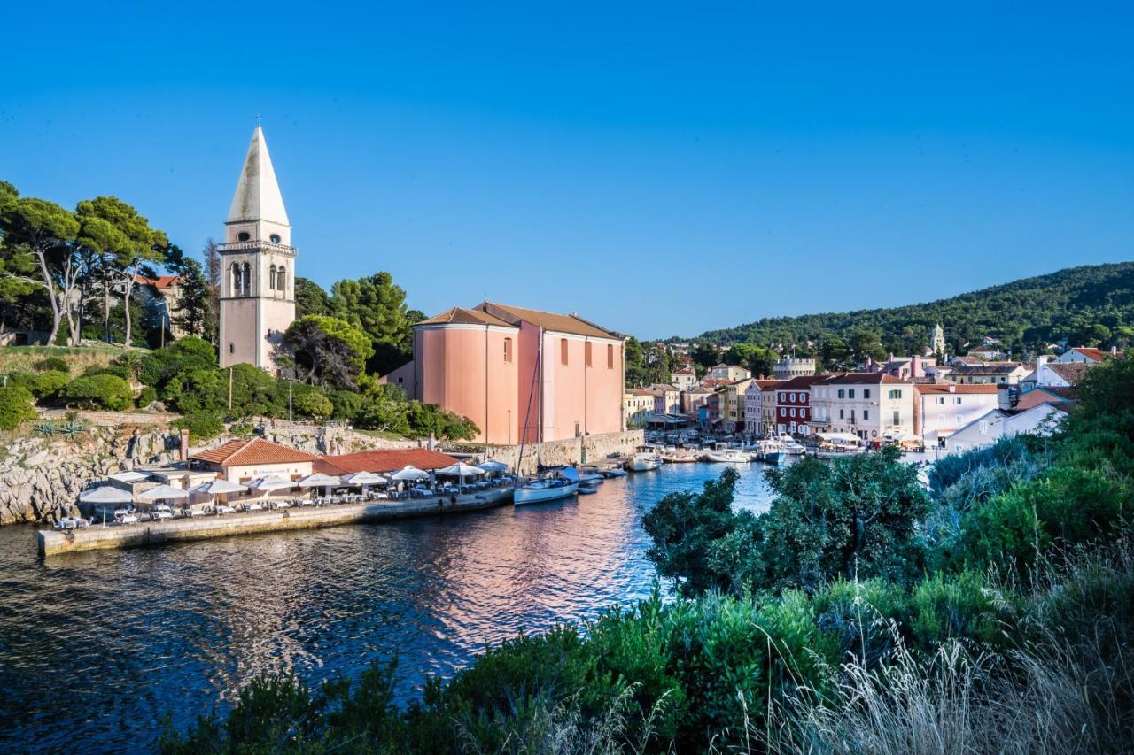 Apartment Carmen Veli Lošinj Kültér fotó