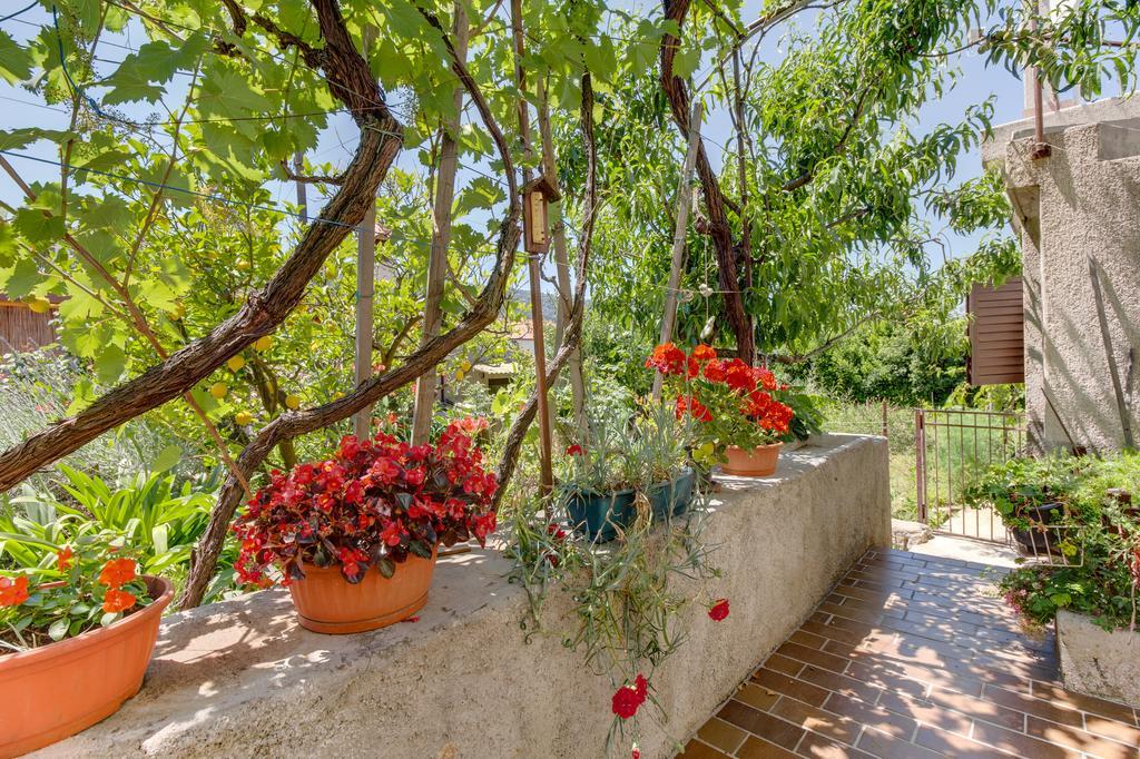 Apartment Carmen Veli Lošinj Kültér fotó