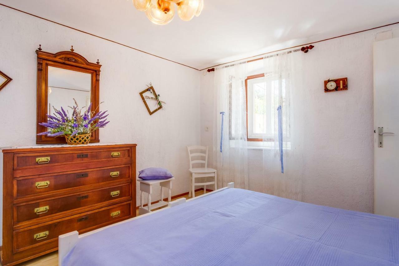 Apartment Carmen Veli Lošinj Kültér fotó