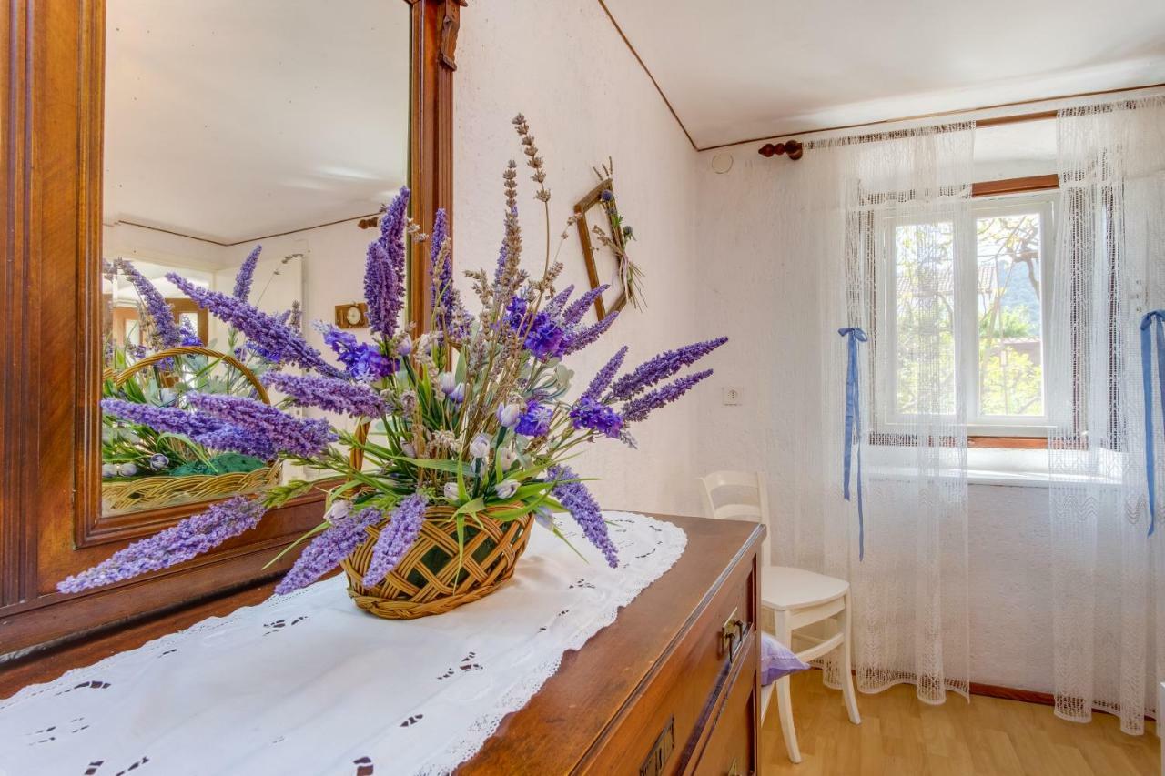 Apartment Carmen Veli Lošinj Kültér fotó